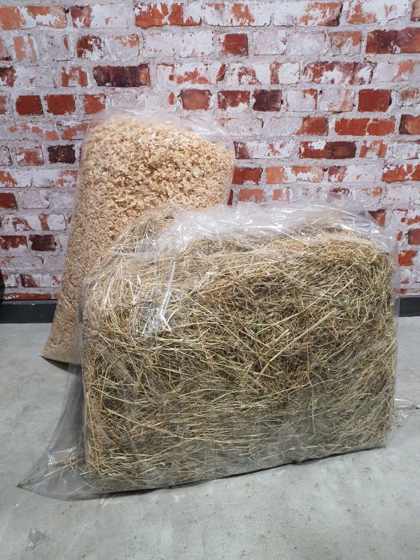 KiwiPetz Meadow Hay & Pine Bedding combo on Sale